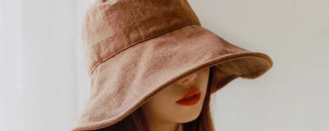 花旗对黄金前景转变：美国经济放缓及关税作用短期内将推动金价创新高