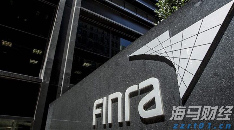 深中通道一汽车起火！明火于15时许扑灭，无人伤亡